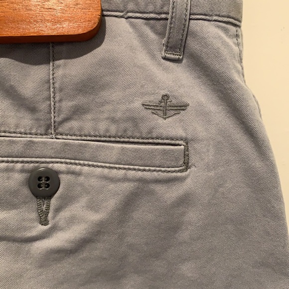 Levi’s Dockers grey chino pants - Picture 2 of 6